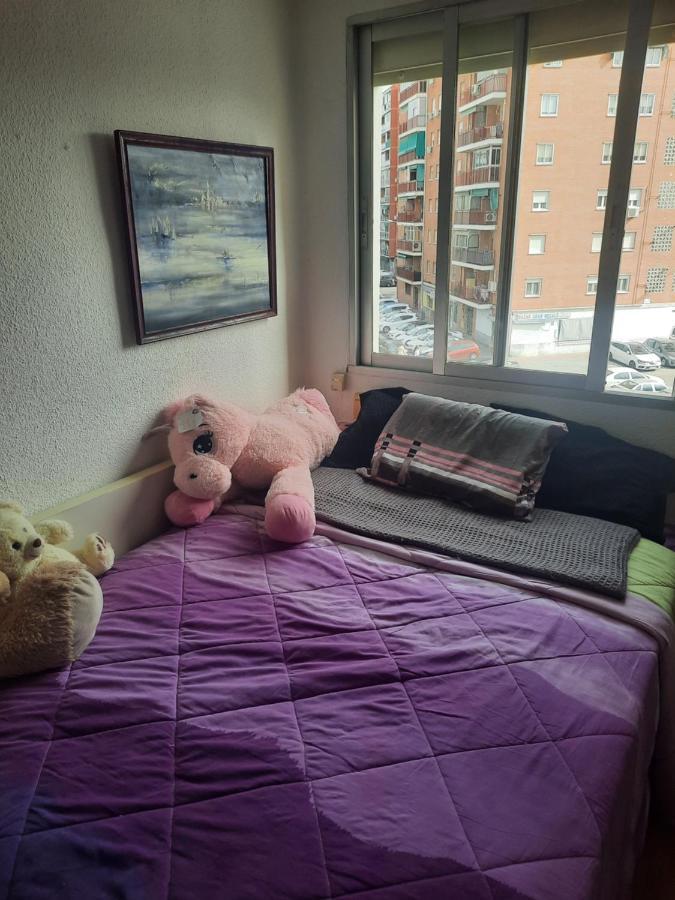 الكالا ذي إِناريس Una Habitacion Individual En Casa Familiar Dentro De Ciudad Patrimonio De La Humanidad المظهر الخارجي الصورة